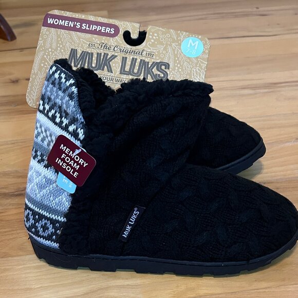 Muk Luks Women's Black Comfort Slippers Size 7/8 Medium - Picture 3 of 4